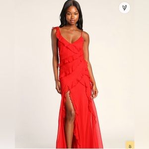 Lulus Red tier  ruffles Maxi Dress size Medium, never worn before
